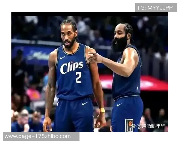 快船与爵士季后赛激战回顾球队表现与关键时刻分析